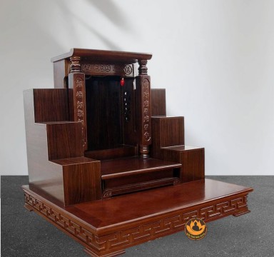 Ban thờ đương đại trụ chữ 